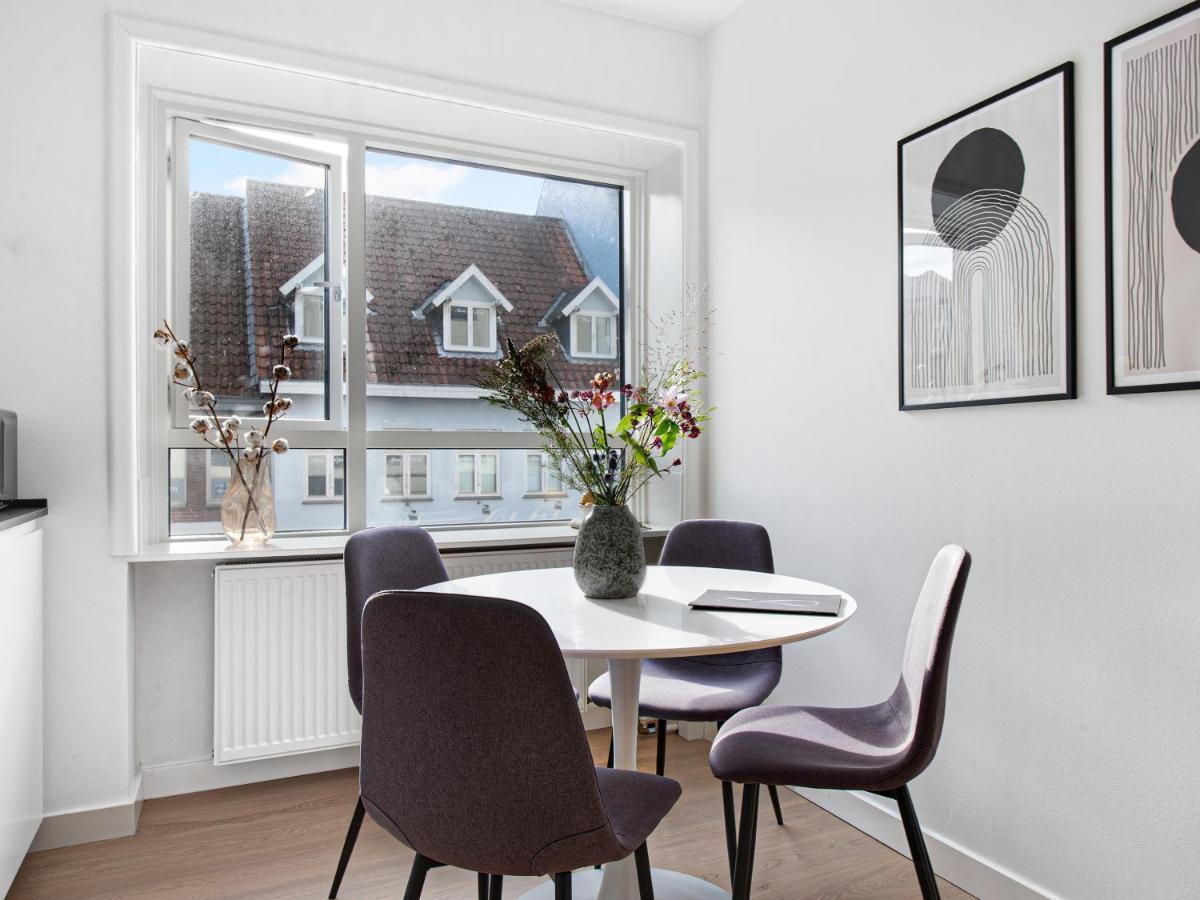 Sanders Fjord - Inviting One-Bedroom Apartment In Center Of Roskilde Ngoại thất bức ảnh